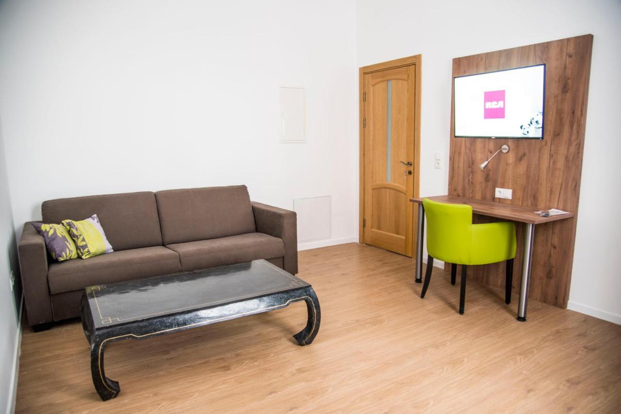 Mueller Apartment *